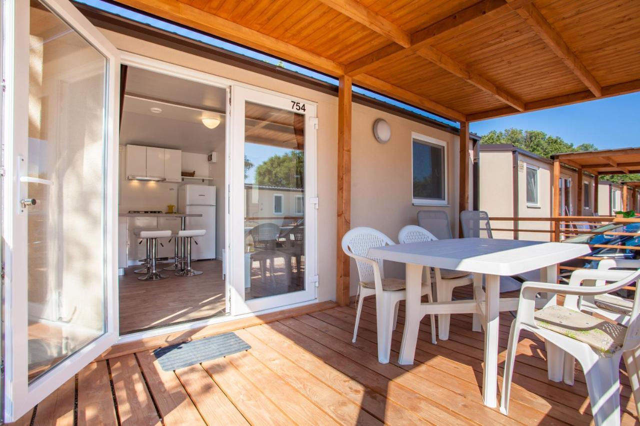 נזרין Mobile Homes Delta Marine At Campsite Rapoca מראה חיצוני תמונה